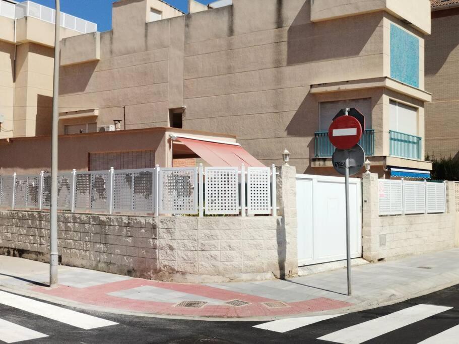 Triplex A 200 Metros De La Playa Apartment Gandia Exterior photo